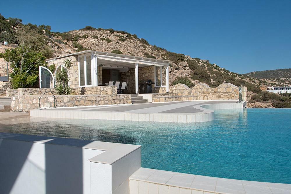 Evilia Luxury Villa Amoopi Eksteriør billede