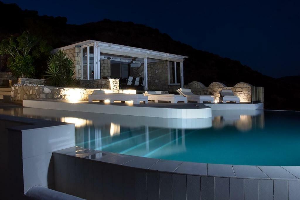 Evilia Luxury Villa Amoopi Eksteriør billede